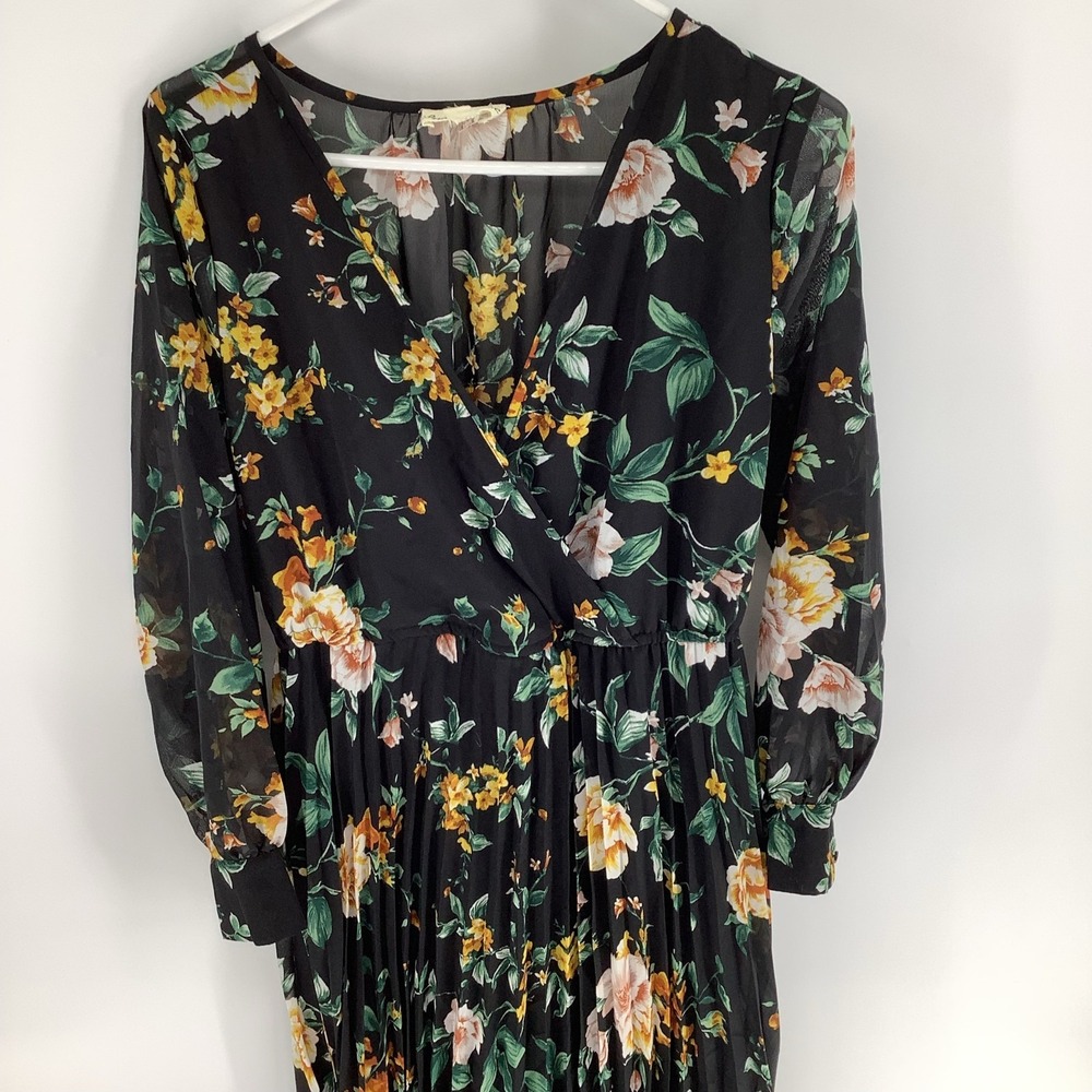 Indigo Rose Black Floral Pleated Maxi Dress V-Neck Long Sleeve Women's Sz L - Picture 2 of 6